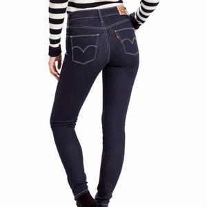 Levi’s slimming skinny jeans
